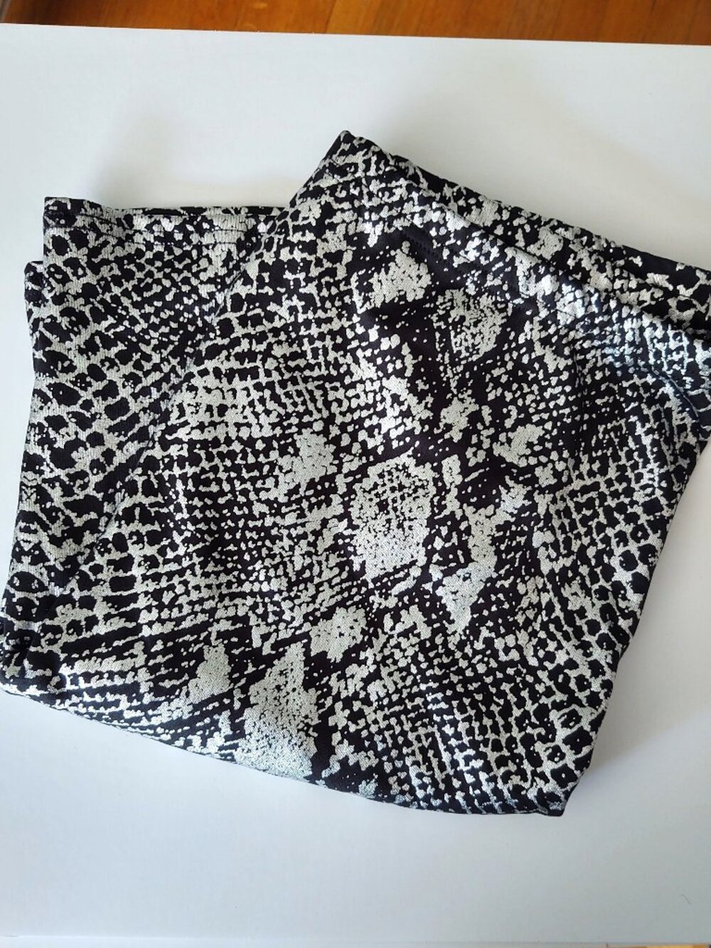 Metallic snake print bike shorts